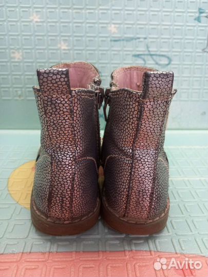 Ботинки демисезонные 23размер