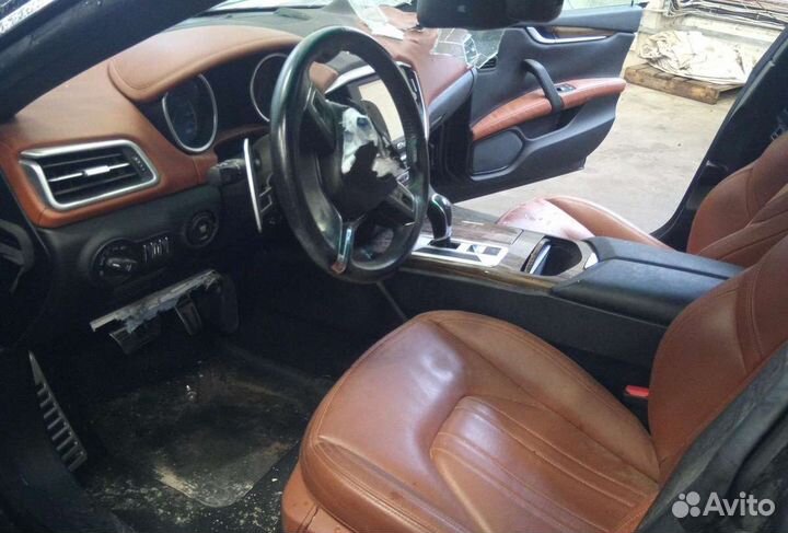 Maserati Ghibli 2014г запчасти б/у