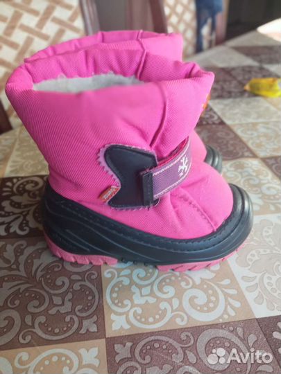 Зимние ботинки для девочки 22-23, демары