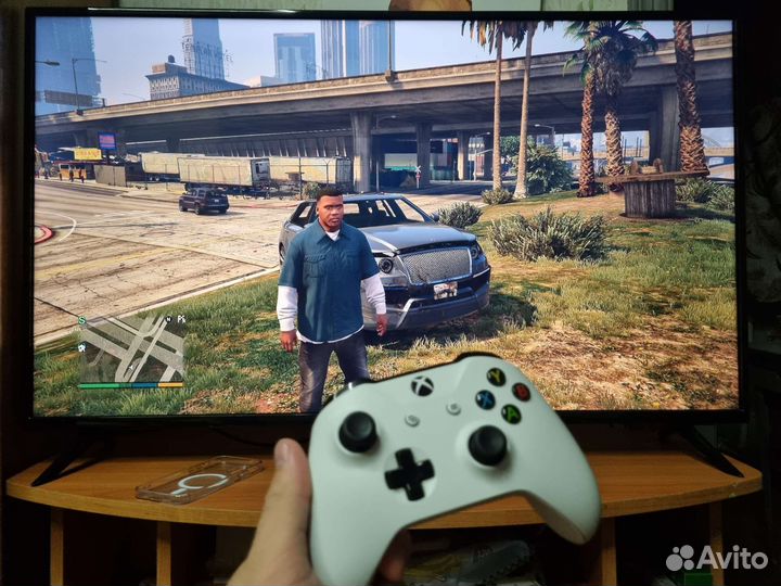 Xbox One s