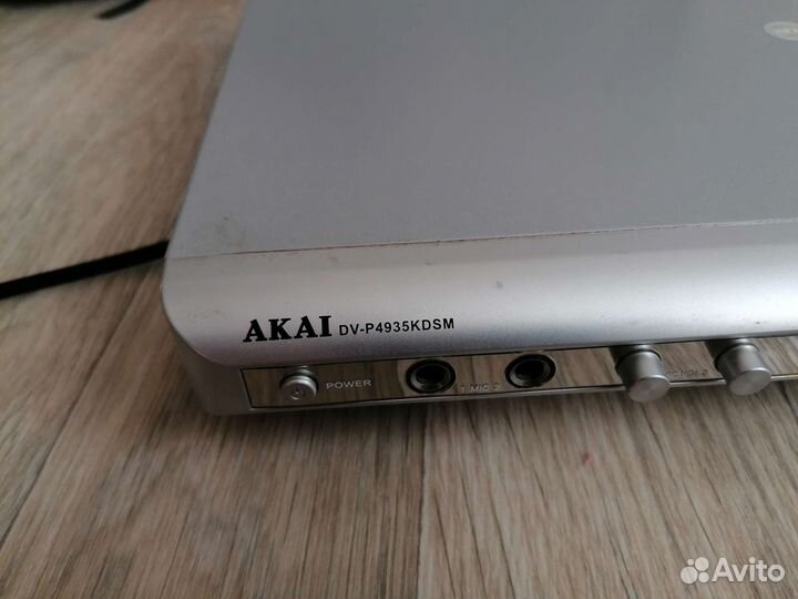 DVD плеер акай
