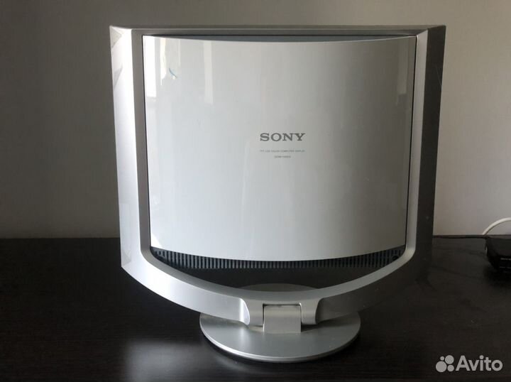 Монитор Sony SDM-HS53