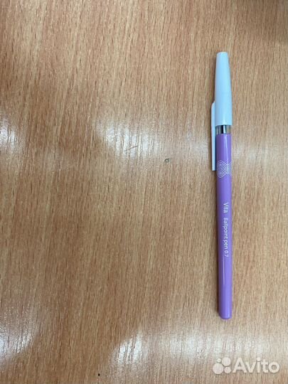 Ручка шариковая, красивая