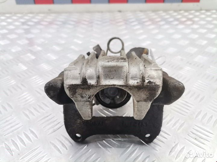 Суппорт задний левый для Audi A4 B6 8E0615423G