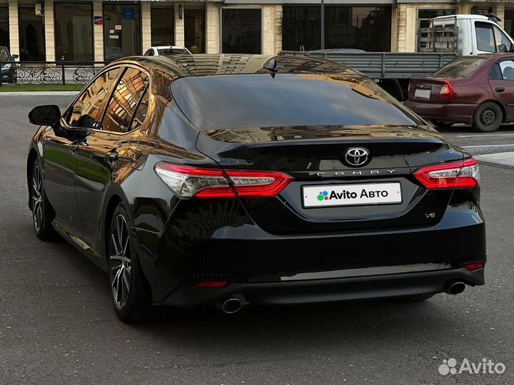 Toyota Camry 2.5 AT, 2021, 70 000 км