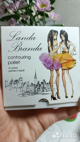 Цена за обе палетки от Landa Branda