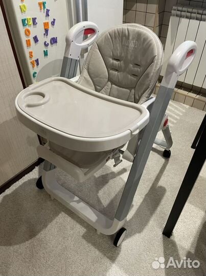 Стульчик для кормления nuovita futuro senso bianco