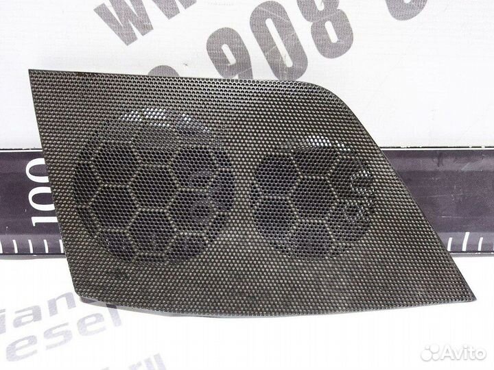 Декоративная накладка динамика сетка правая Volvo