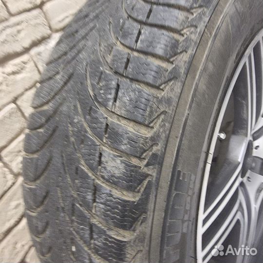 Колеса зимние 225/55r17 GLK Mercedes