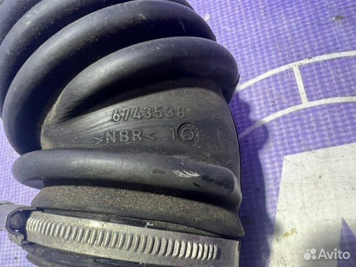 Гофра воздушного фильтра Volvo S40 MS20 1.8