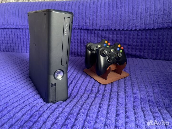 Игровая приставка xbox 360 прошитая