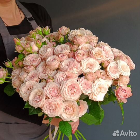 Цветы розы Тюмень