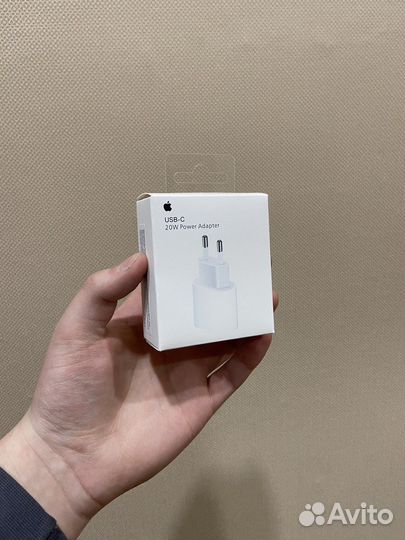 Зарядный блок iPhone 20 w