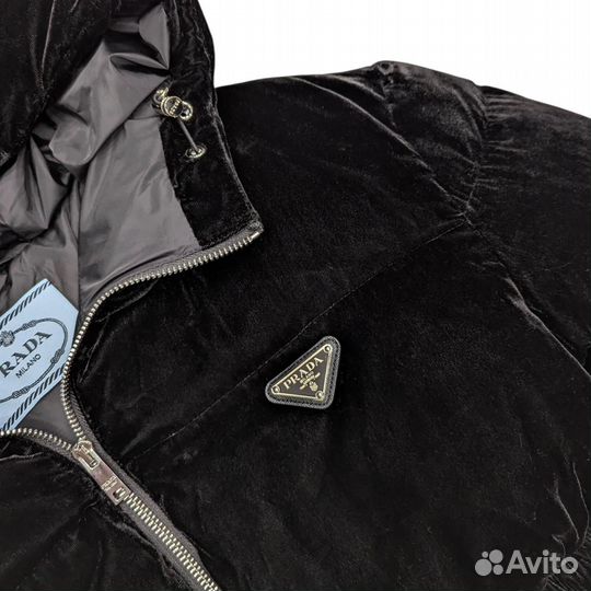 Пуховик Prada