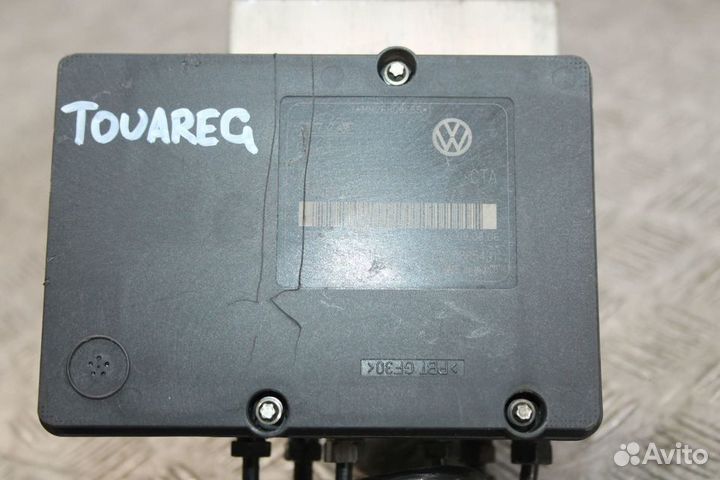 Блок ABS Volkswagen Touareg 1 7L 3.2 л 7L0614111H
