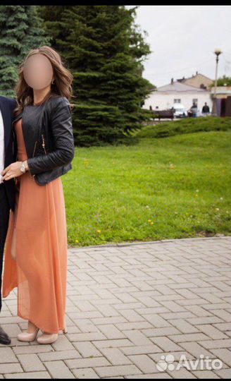 Вечернее платье