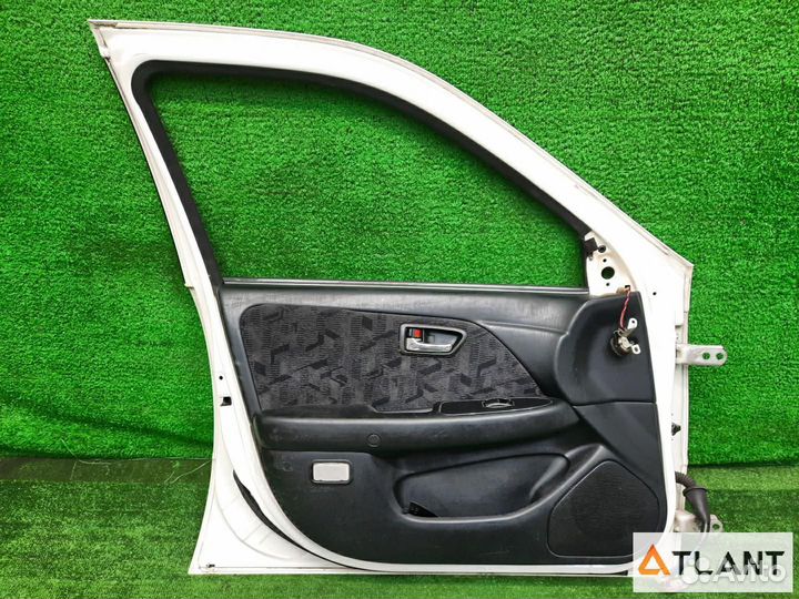 Дверь боковая передний левый toyota mark II qualis