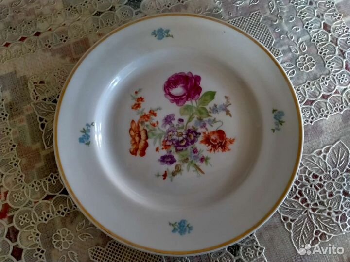 Тарелки Дулево из сервиза Мейсенский букет