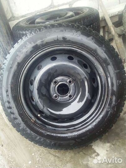 Arctic Trucks AT405 185/65 R15 29