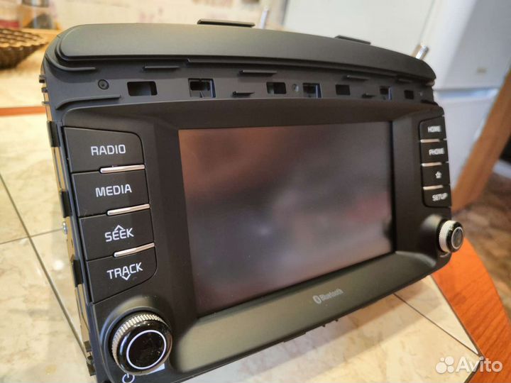 Штатное головное устройство на KIA sorento prime