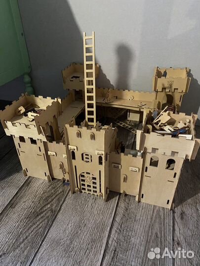 Игрушка Замок