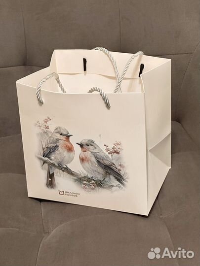 Полотенца в корзинке «Снегири»