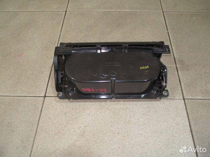 Подстаканник Toyota Land Cruiser Prado 150 2009-2