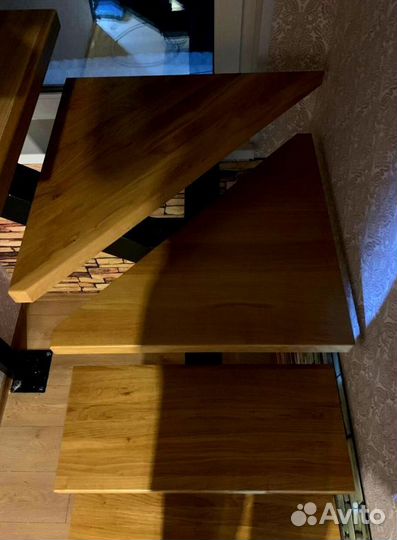 Перила деревянные с монтажем