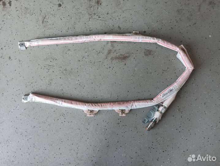 Подушка безопасности штора правая Mercedes W204