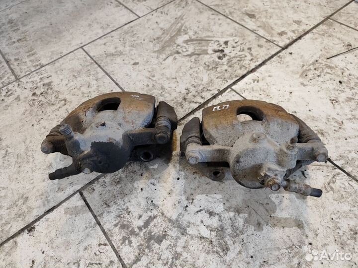 Суппорт передний vw polo 5 rapid