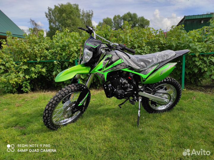 Кроссовый мотоцикл Motoland RZ200