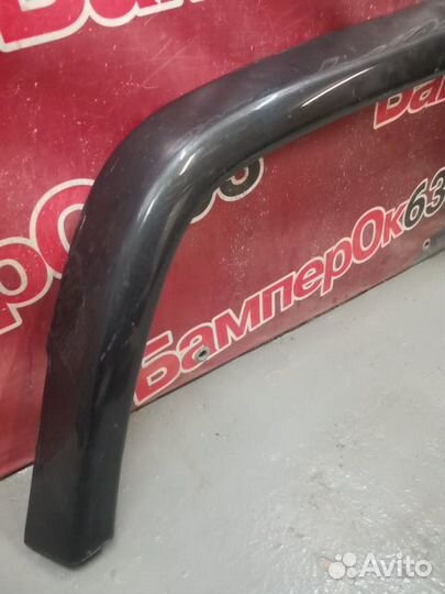 Накладка крыла задняя правая Mercedes-Benz G-Class