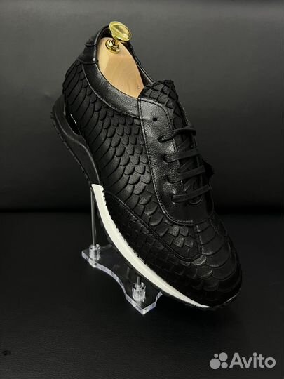 Кроссовки мужские