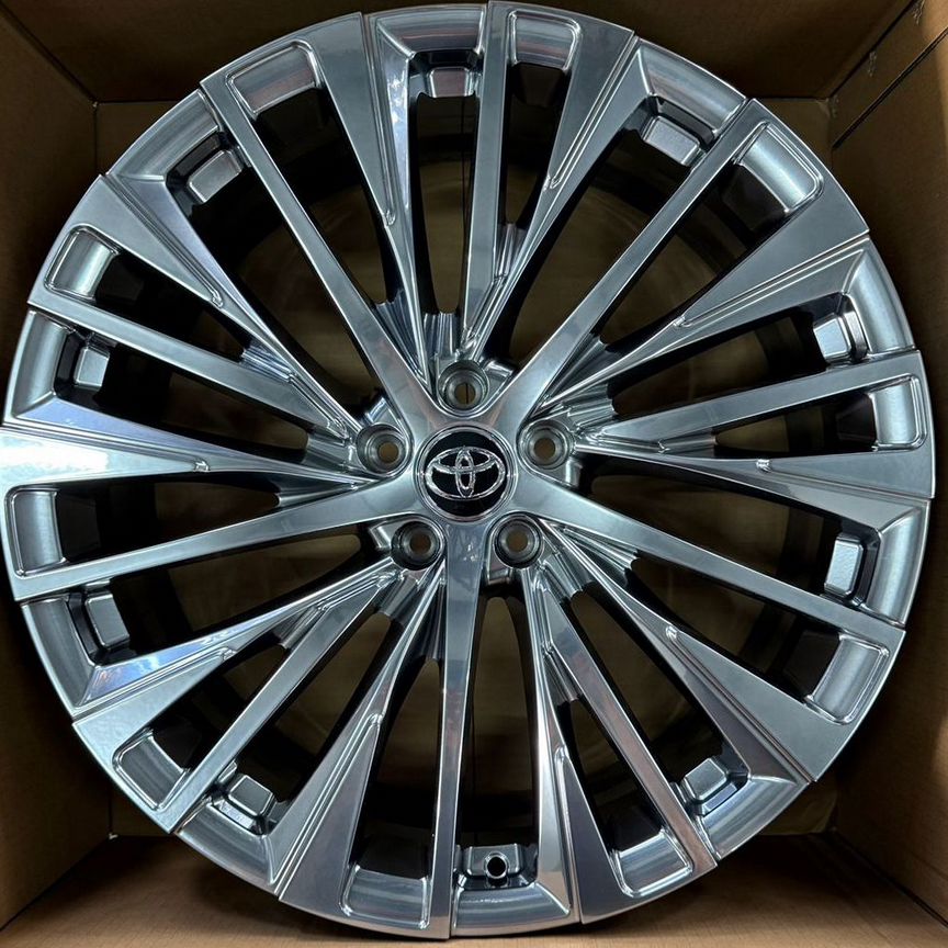 Литые диски Toyota 8×R20 5×114.3