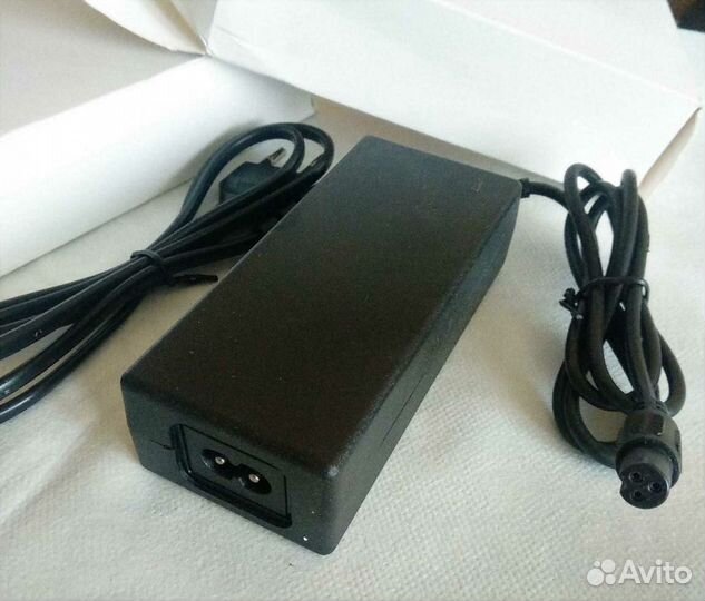 Зарядное устройство для гироскутера