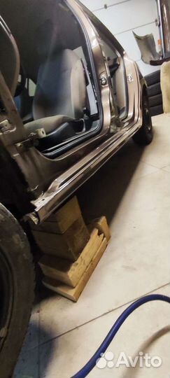 Пороги Volkswagen Jetta 6