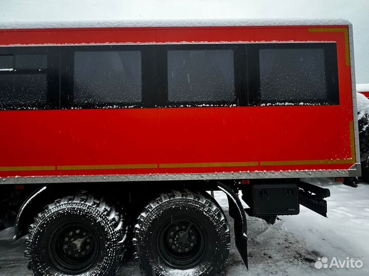 Вахтовый автобус КАМАЗ 42261, 2024