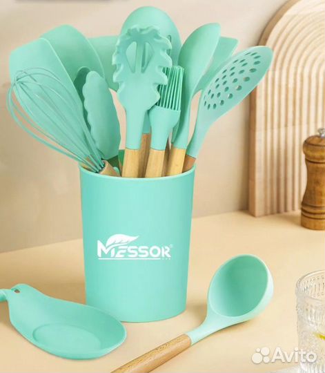 Набор кухонных принадлежностей новый