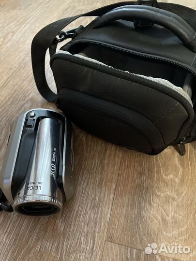 Видеокамера panasonic SDR-H250