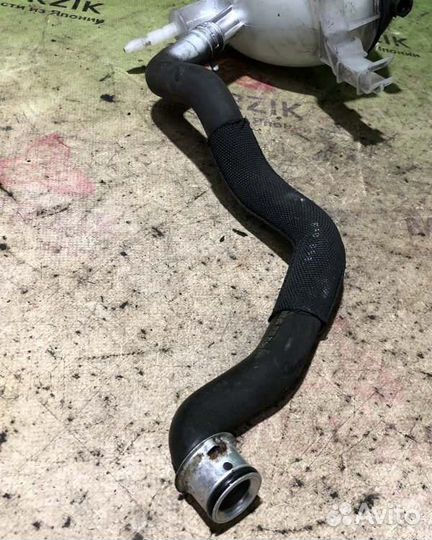 Патрубок системы охлаждения Mercedes C W204 OM