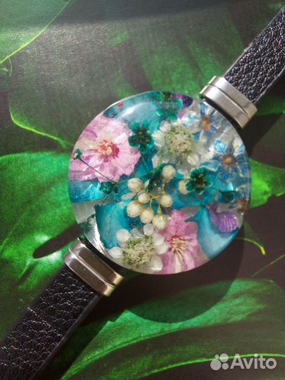 Браслет с натуральными цветами