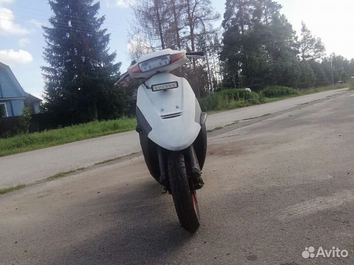 Suzuki sepia zz