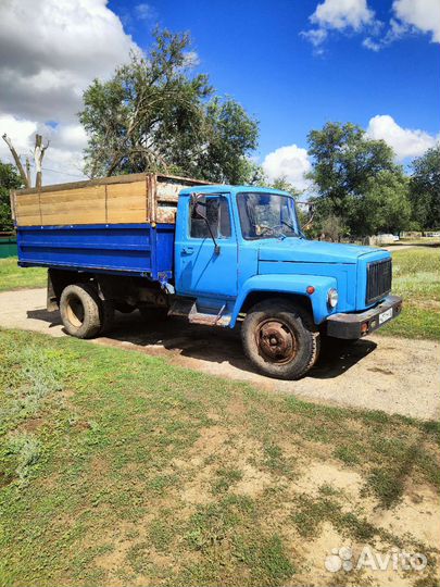 Двигатель д240