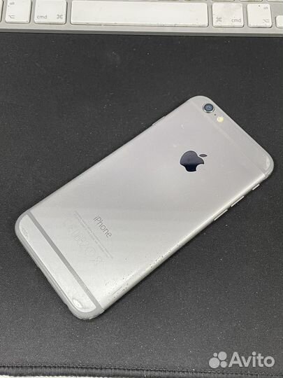 Телефон iPhone 6 на запчасти