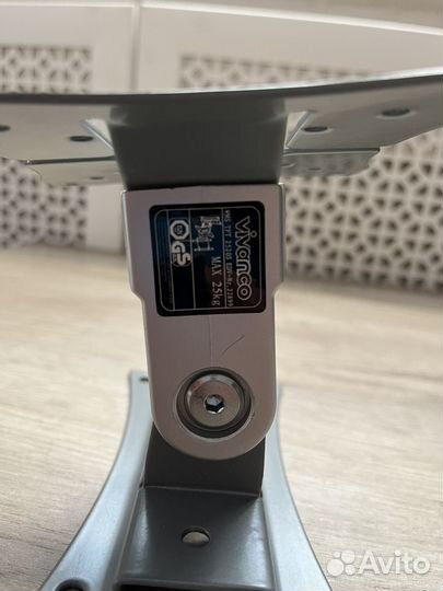 Кронштейн для телевизора поворотный до 25 кг