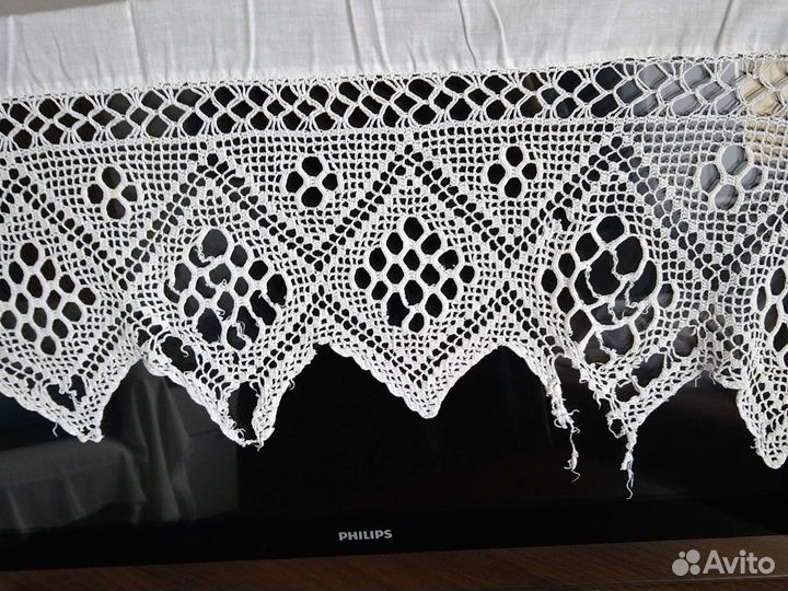 Кружевной подзор ручная работа