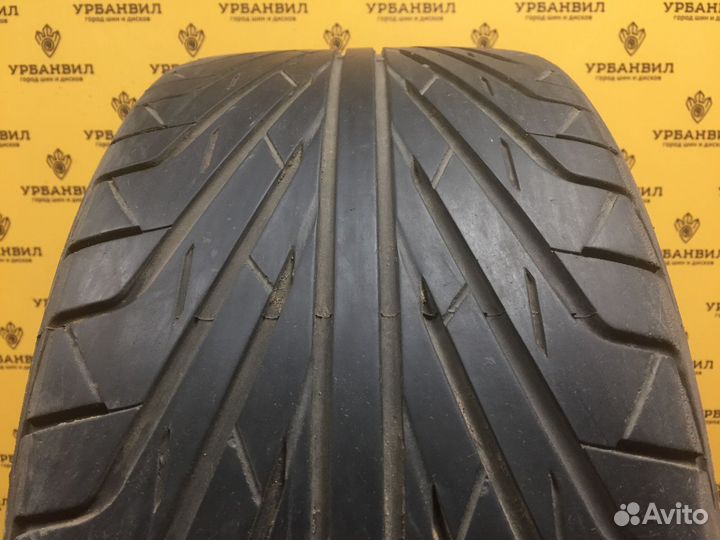 Triangle TR968 235/35 R19 91W