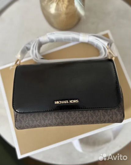 Сумка Michael Kors Jet Set patent