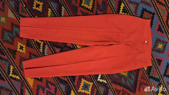 Джинсы,брюки и спортивный костюм