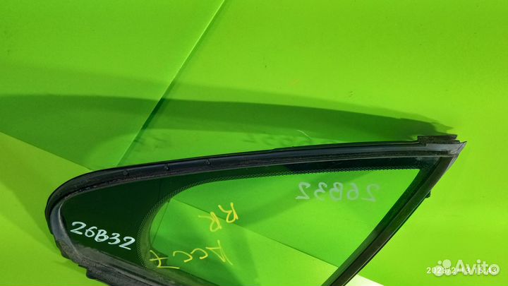 Форточка двери задней правой для Honda Accord 7